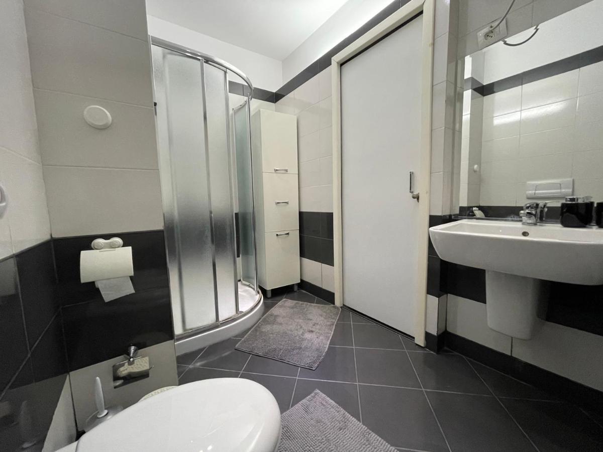 Tirana New Bazaar-Apartment 2 Dış mekan fotoğraf