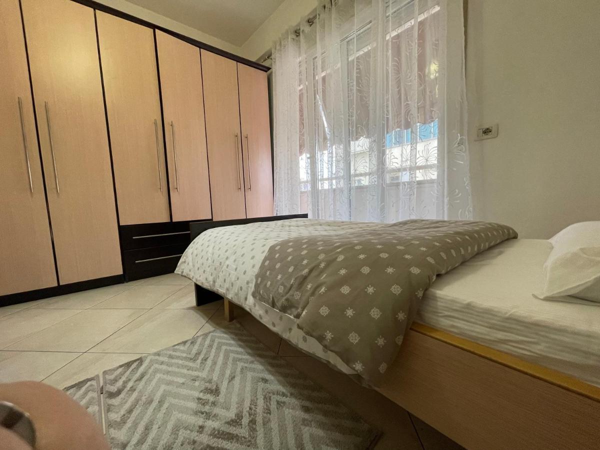 Tirana New Bazaar-Apartment 2 Dış mekan fotoğraf